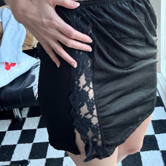 Vintage black satin lace slip skirt - Picture 1 of 7